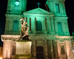 Cathédrale Saint Christophe in grün