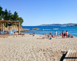 Strandbar an der Platja Grifeu