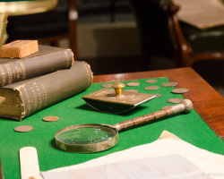 Schreibtisch von Sherlock Holmes