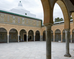 Innenhof der Mosquée du Barbier