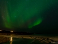 Nordlicht vor Strandkulisse
