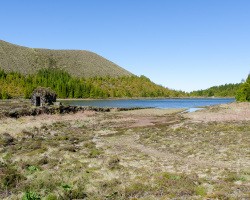 kleinere Lagoa