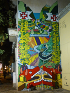 Bemalte Fassade: Madeira-Flipper
