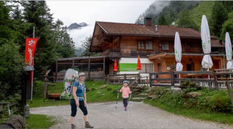 Voldertalhütte mit Kleinkindern