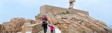 Familien-Wanderungen an der Rosa Granitküste