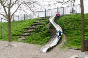 Spielplatz im Berne-Park