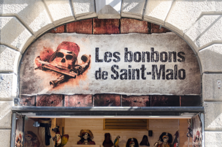 Sie sind allgegenwärtig in Saint-Malo, die Korsaren. Les bonbons de Saint-Malo