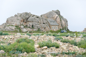 Nach der Runde zu Le Gouffre genieße ich ein letztes Mal den Blick auf das Castel Meur. Castel Meur von Le Gouffre